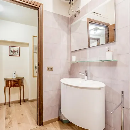 Elegant Flat In Front Of Vatican Museum Lägenhet Rom