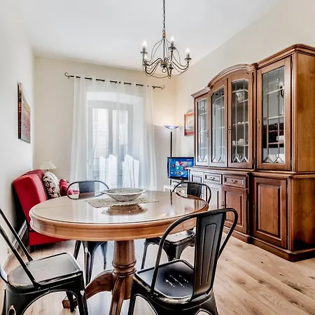 Elegant Flat In Front Of Vatican Museum * Рим